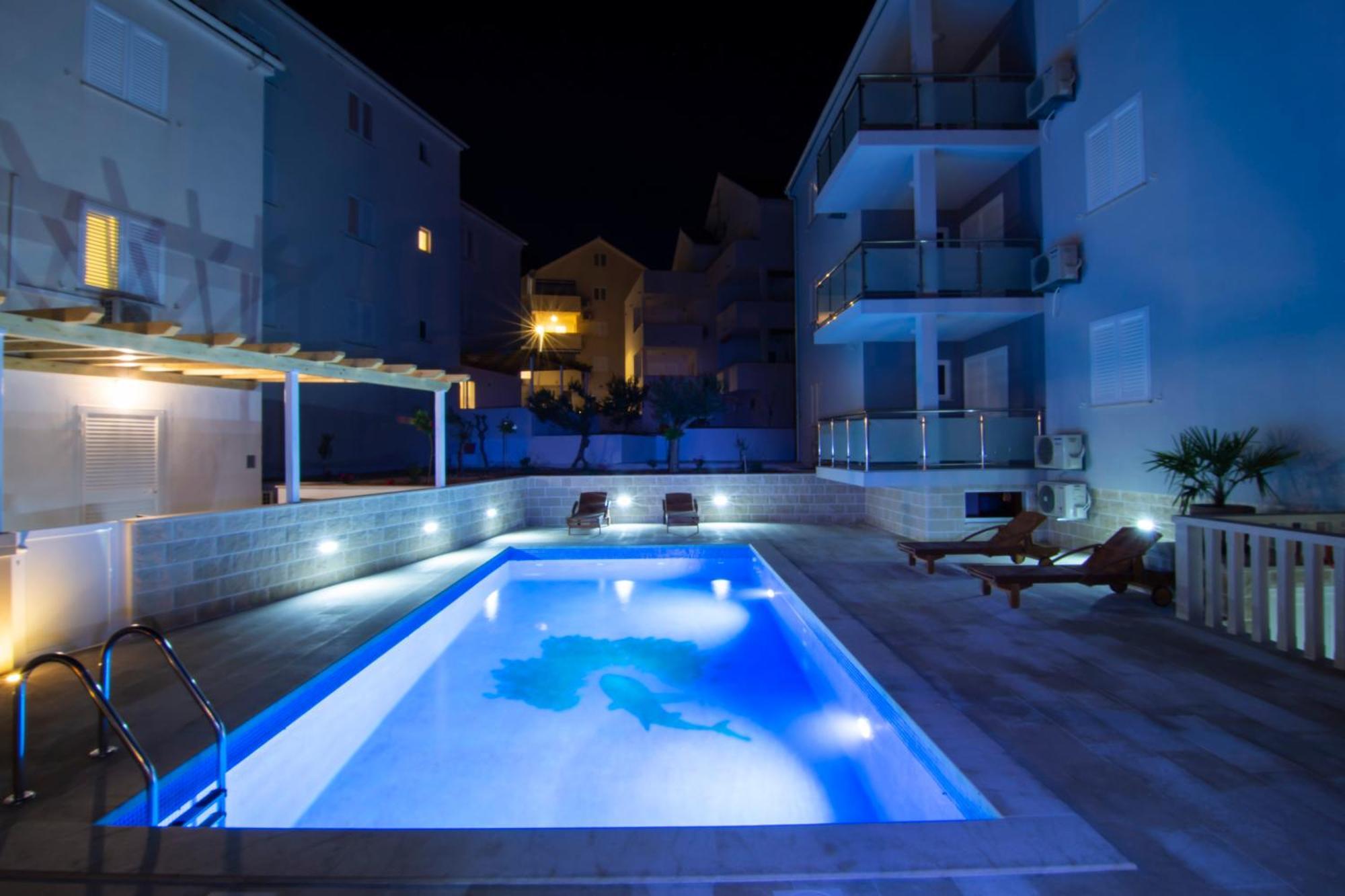 Apartments Sara 3 Bol Exterior photo
